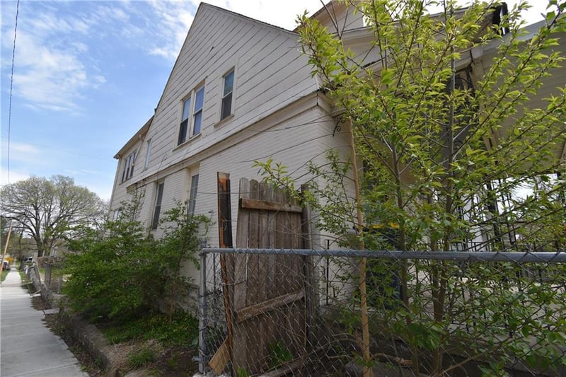 801 Elmwood Ave, Kansas City, MO 64124