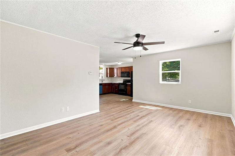 2141 Normandy Ln, Kansas City, KS 66106