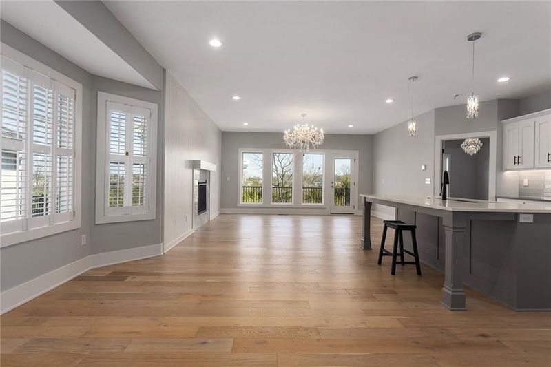 4017 NE Sagamore Dr, Lee's Summit, MO 64064