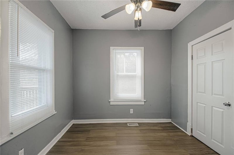 532 Parallel Ave, Kansas City, KS 66104