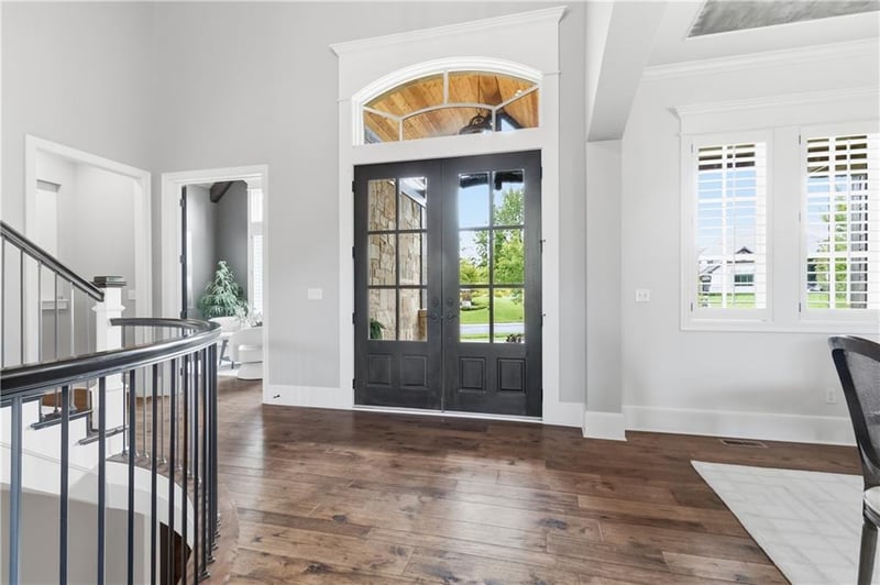 16208 Lucille St, Overland Park, KS 66221