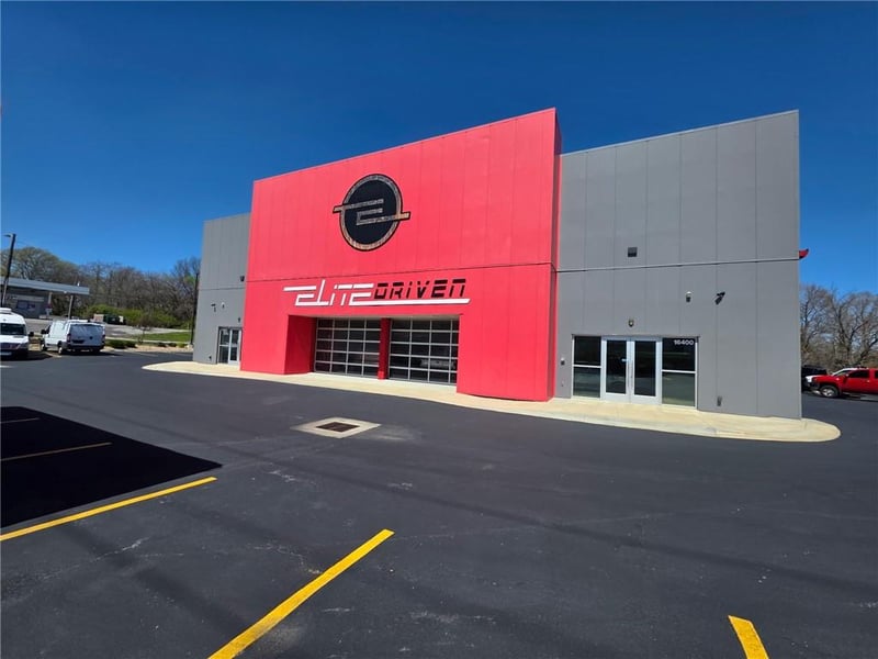 16400 East 23rd St, Independence, MO 64055