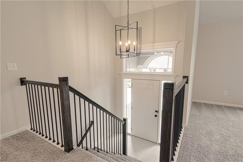 10139 N Poplar Ave, Kansas City, MO 64156