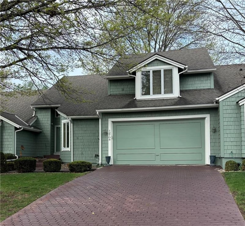 12708 Baltimore Ct, Kansas City, MO 64145