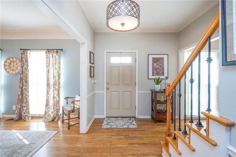12316 Connell Dr, Overland Park, KS 66213