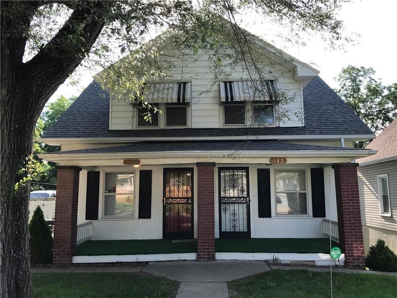217 N 13th St N, Kansas City, KS 66102