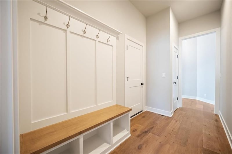 2618 SW Barley Field Dr, Lee's Summit, MO 64082