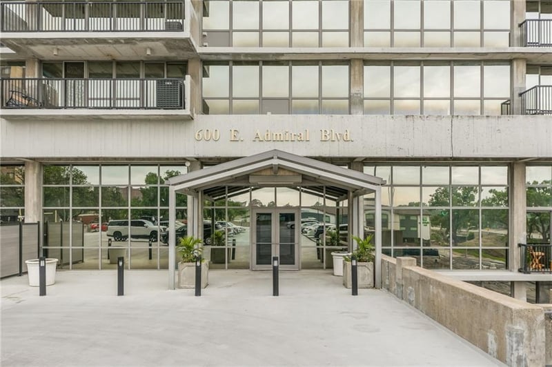 600 Admiral Blvd #1505, Kansas City, MO 64106