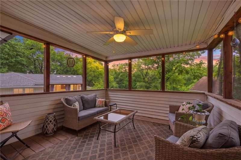 5201 Newton St, Overland Park, KS 66202