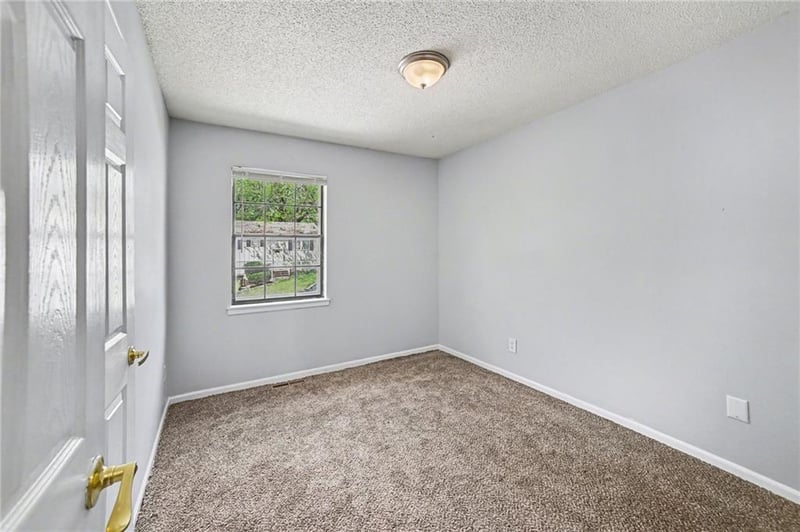 118 Nanette St, Belton, MO 64012