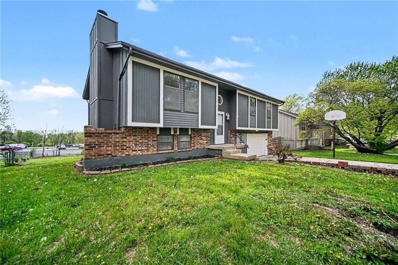 118 Nanette St, Belton, MO 64012