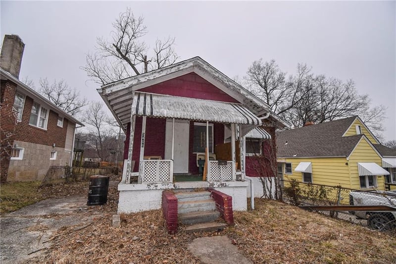5406 Jackson Ave, Kansas City, MO 64130