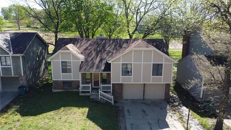 14417 Craig Ave, Grandview, MO 64030