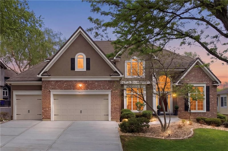 14621 Dearborn St, Overland Park, KS 66223