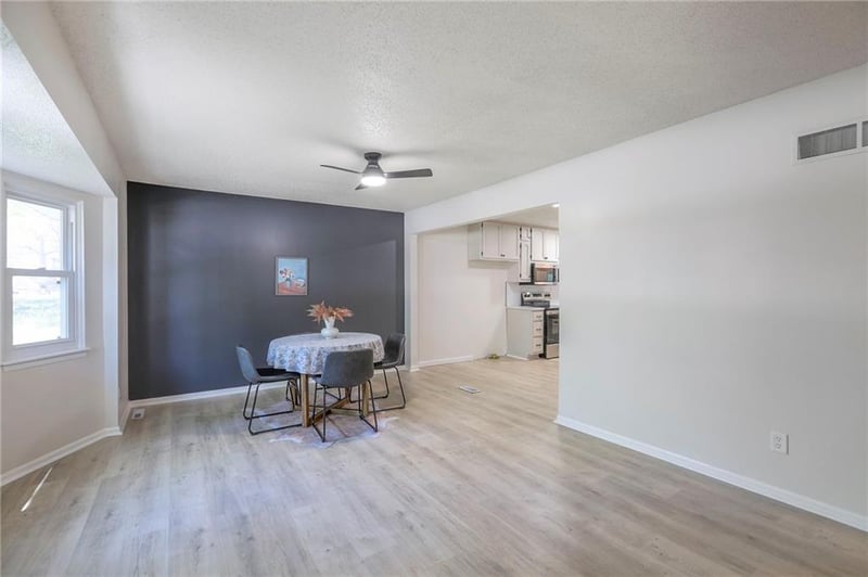 8721 N Campbell St, Kansas City, MO 64155