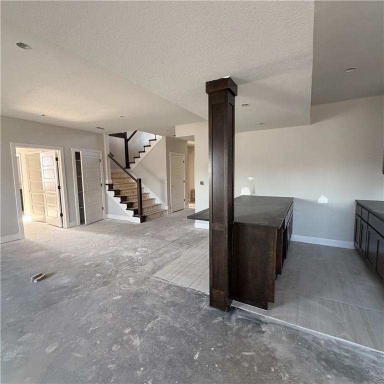 2339 Foxtail Dr, Kearney, MO 64060