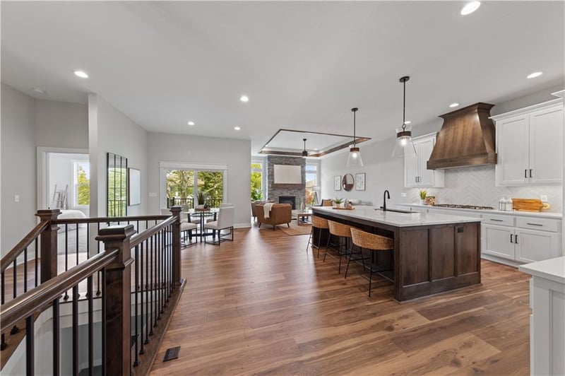 1612 SW Arbor Park Dr, Lee's Summit, MO 64082