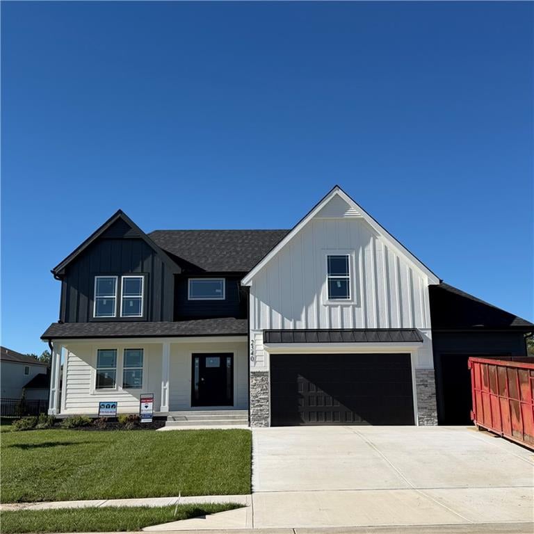2340 Foxtail Dr, Kearney, MO 64060