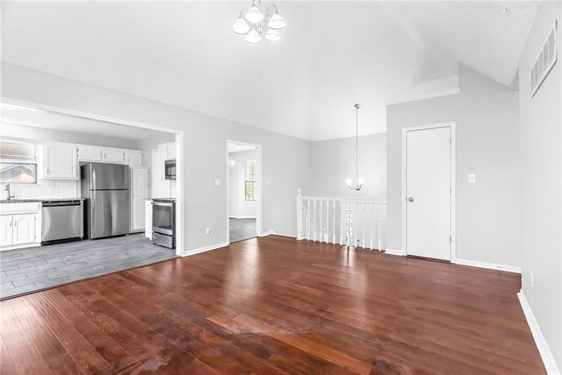 7307 E 118th Pl, Kansas City, MO 64134