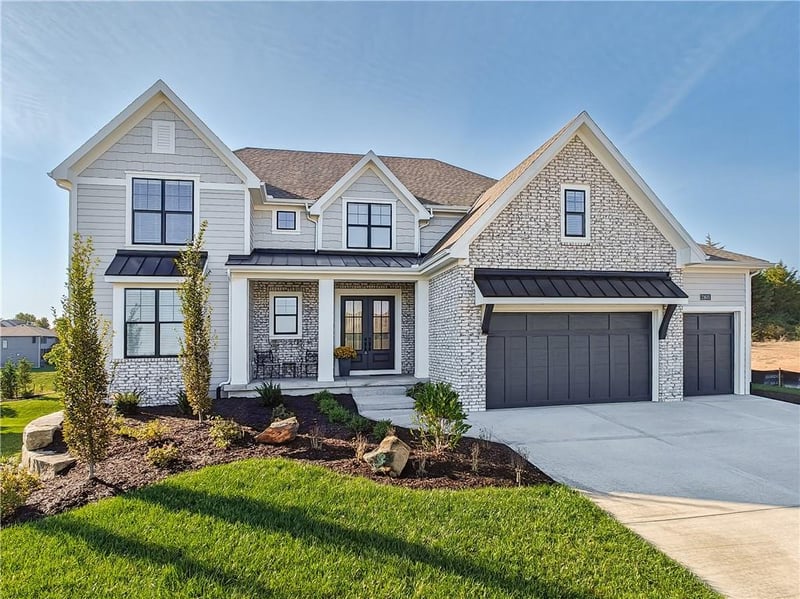 7916 Millridge St, Shawnee, KS 66220