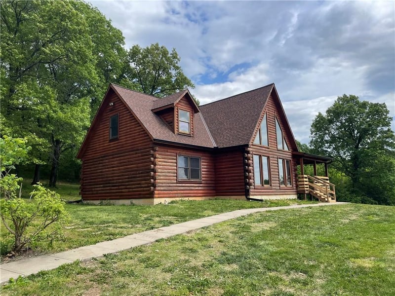 2511 Ottawa Rd, Atchison, KS 66002