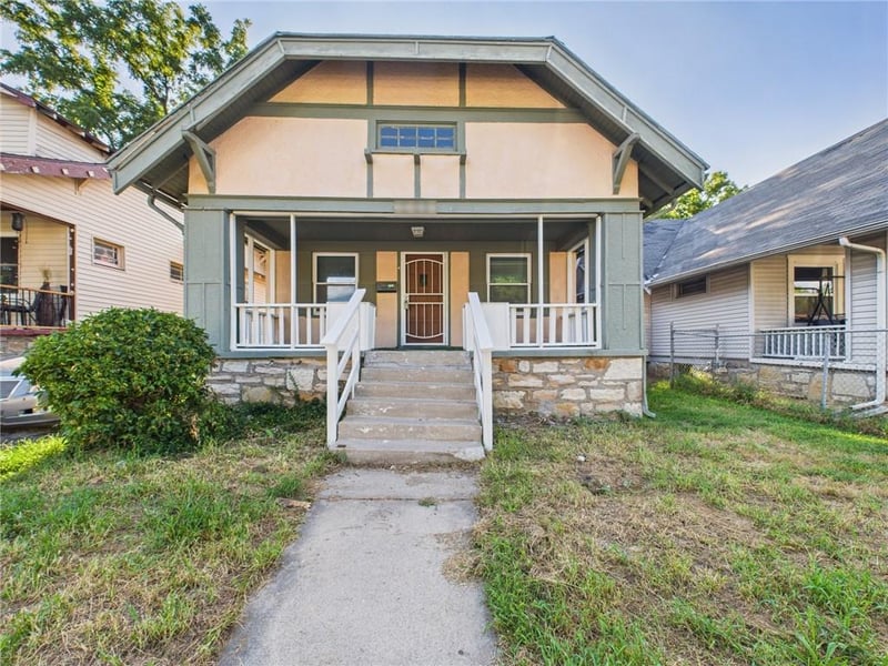 6612 Park Ave, Kansas City, MO 64132