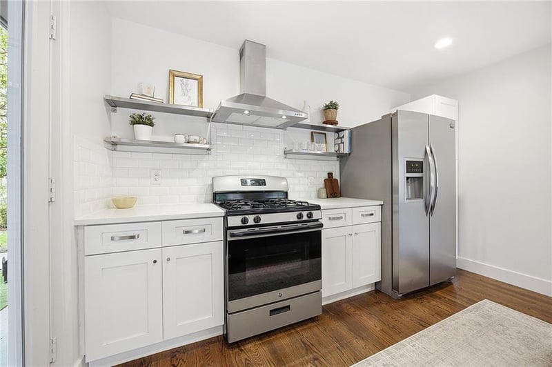 2515 Lexington Ave, Kansas City, MO 64124