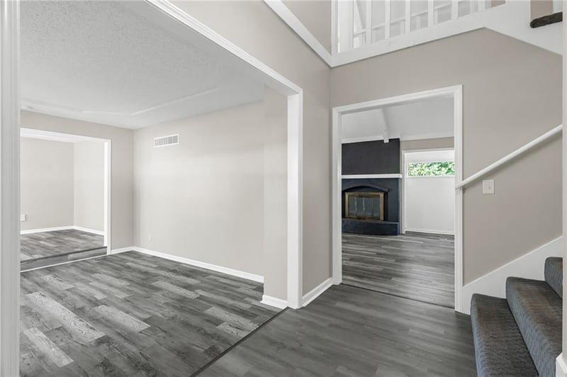 6939 Widmer Rd, Shawnee, KS 66216