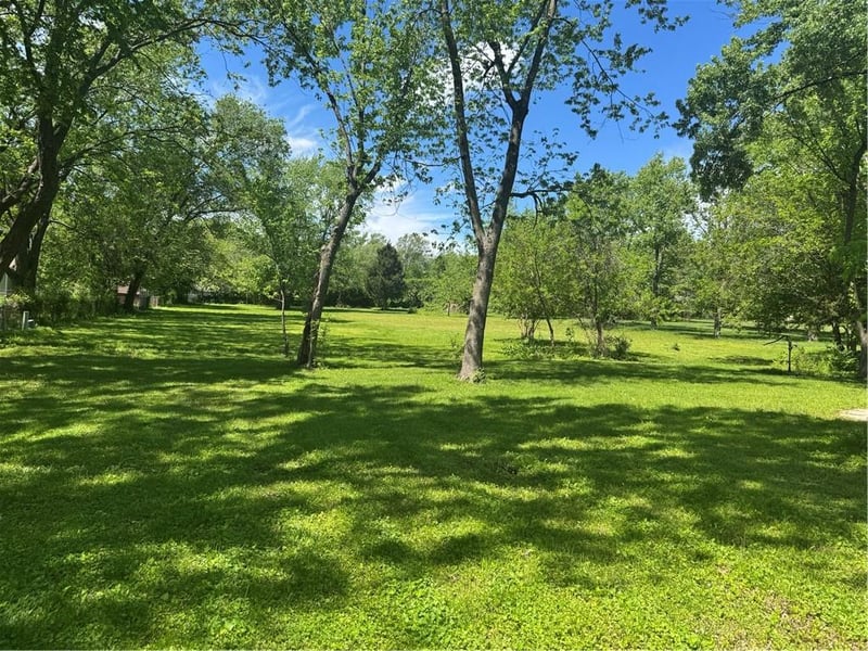 13816 Norby St, Grandview, MO 64030
