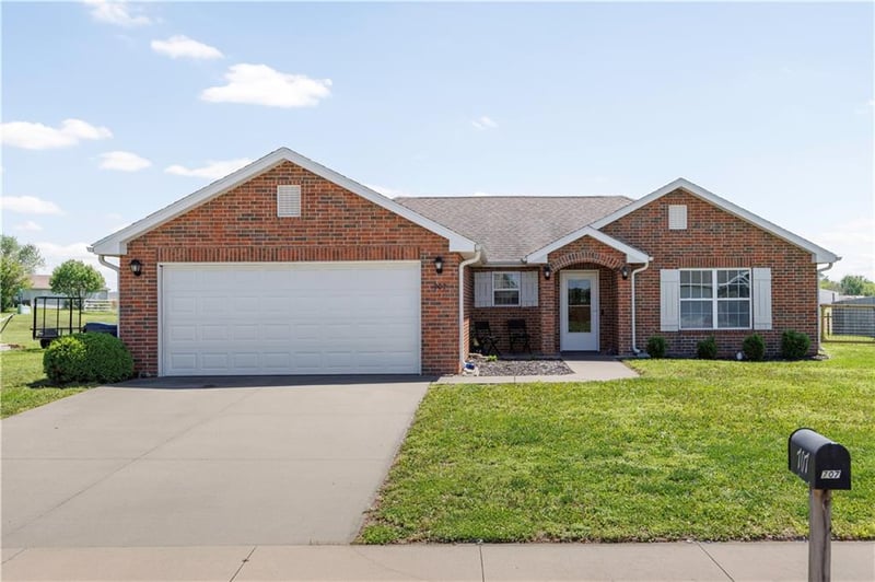 707 Landon Dr, Independence, KS 67301