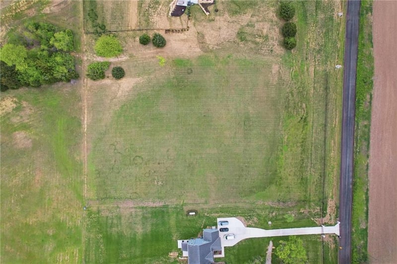 Stillwell Rd, Bonner Springs, KS 66012