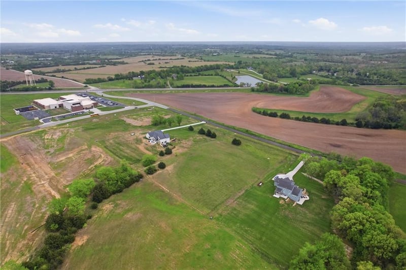 Stillwell Rd, Bonner Springs, KS 66012