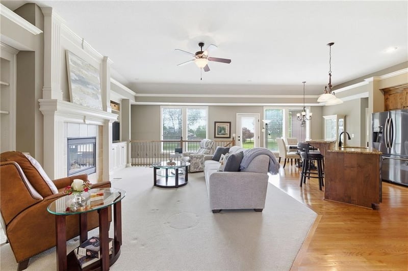 4237 Park Springs Dr, Lee's Summit, MO 64064