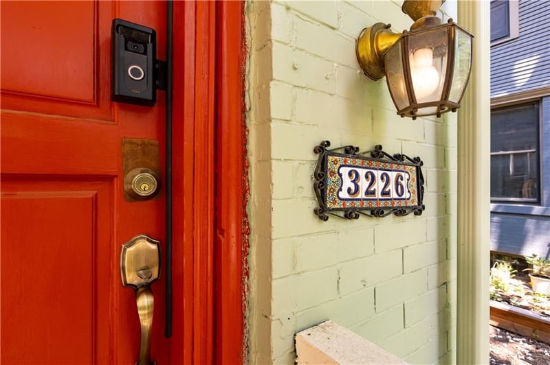 3226 Campbell St, Kansas City, MO 64109
