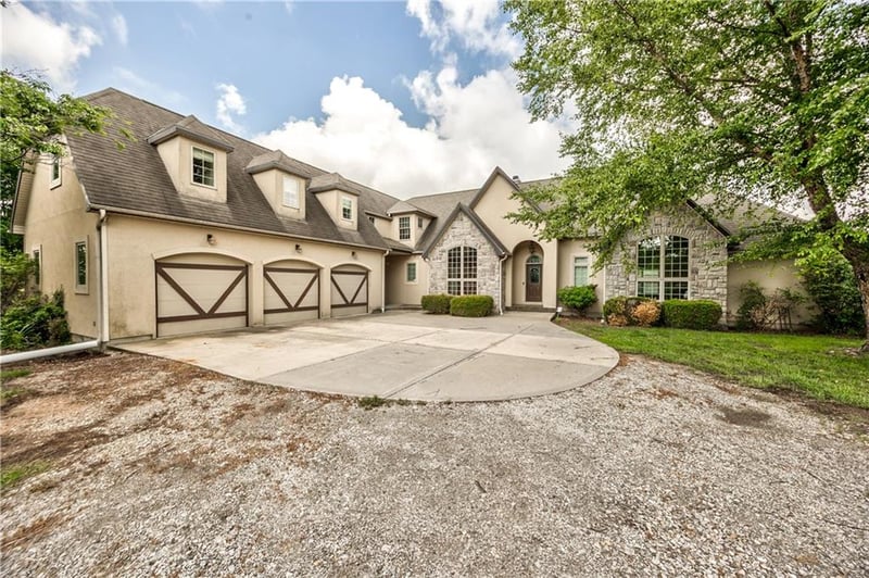 17620 Millwood Rd, Leavenworth, KS 66048