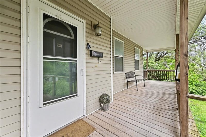 226 Clayton St, St Joseph, MO 64504