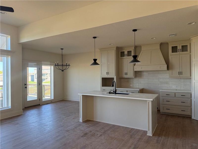 9022 N Colorado Ave, Kansas City, MO 64156
