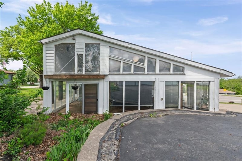 2509 S 53rd St, Kansas City, KS 66106