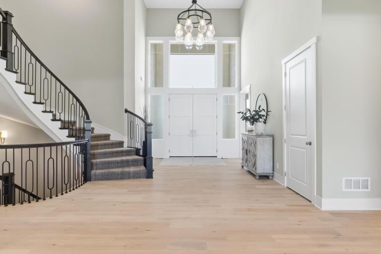 15640 Delmar St, Overland Park, KS 66224
