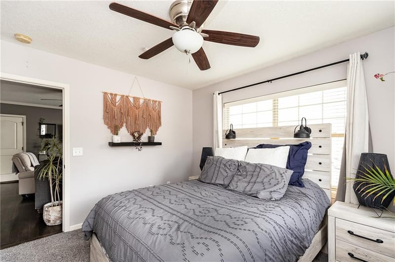 4526 Roanoke Pw #A, Kansas City, MO 64111