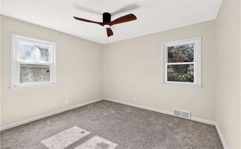 6128 Ralston Ave, Raytown, MO 64133