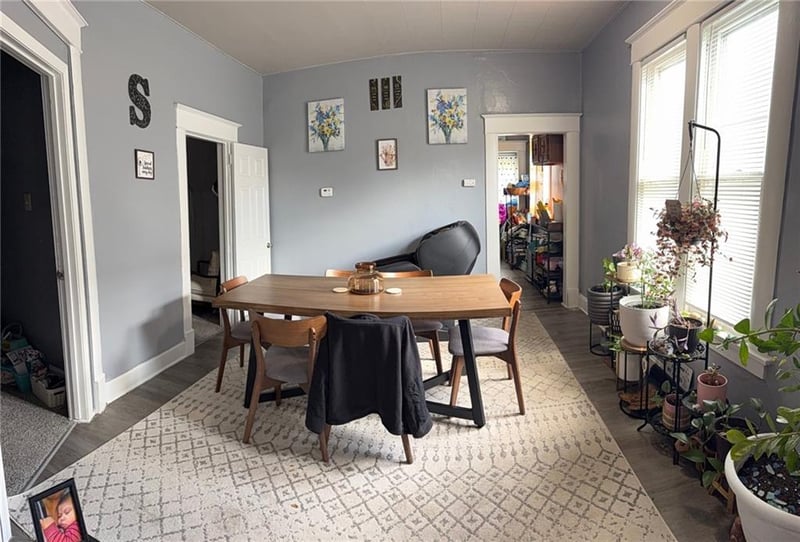 2609 Monterey St, St Joseph, MO 64507