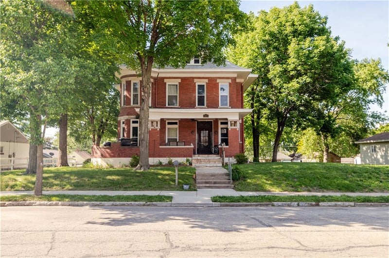 1120 Kansas Ave, Atchison, KS 66002