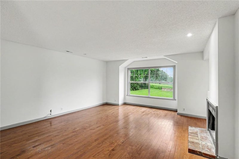3720 Hartford Ave, Lawrence, KS 66047