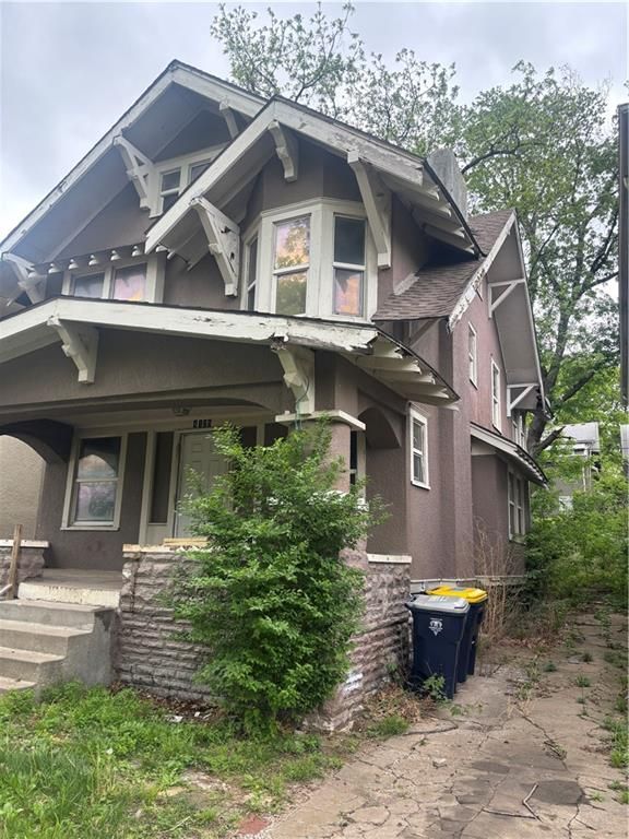4125 Chestnut Ave, Kansas City, MO 64130
