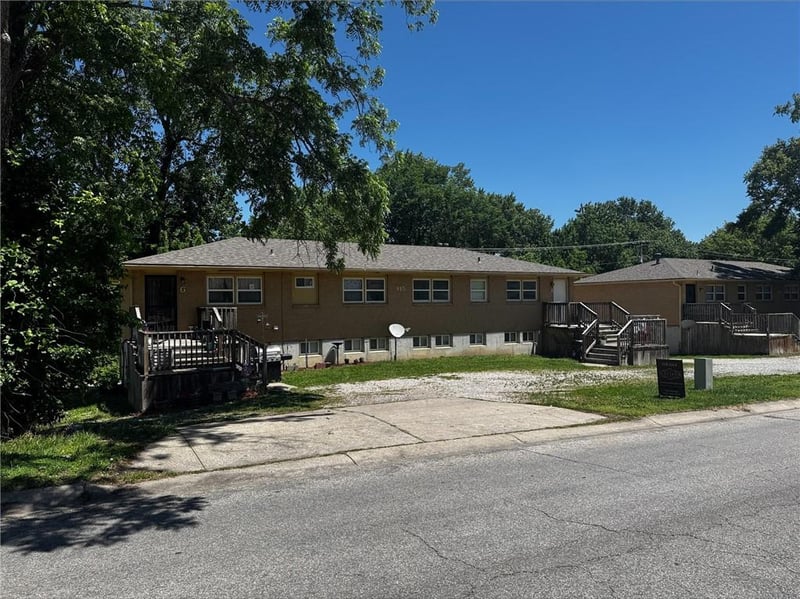 815 Broad St, Warrensburg, MO 64093