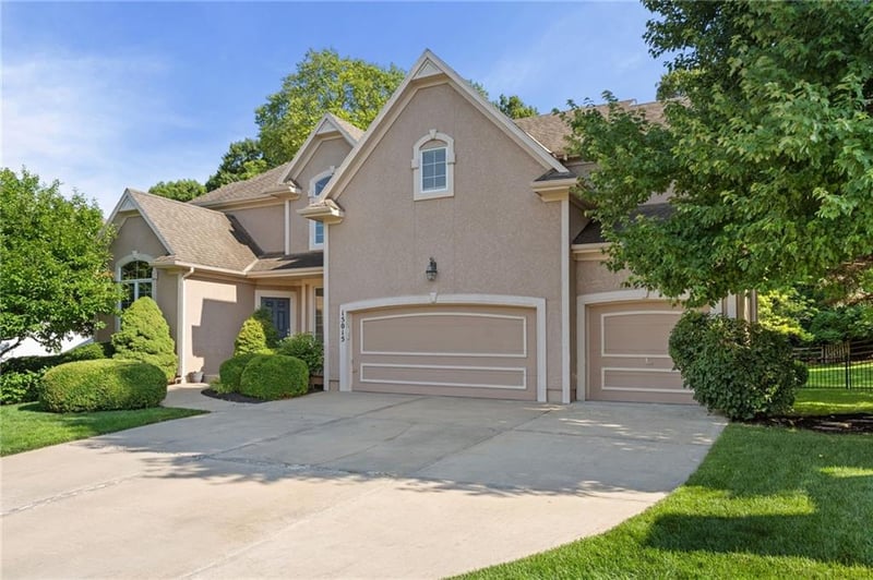15015 W 74 St, Shawnee, KS 66216
