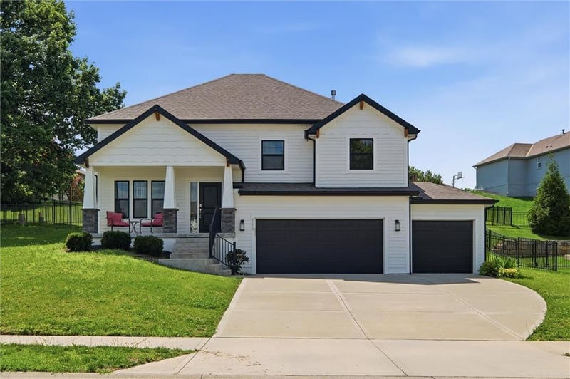 8278 Primrose St, De Soto, KS 66018