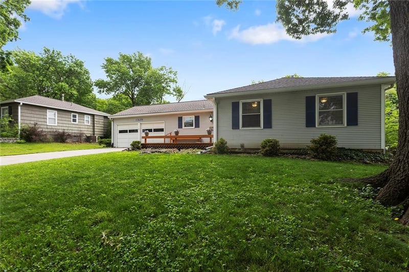 10239 Outlook Dr, Overland Park, KS 66207
