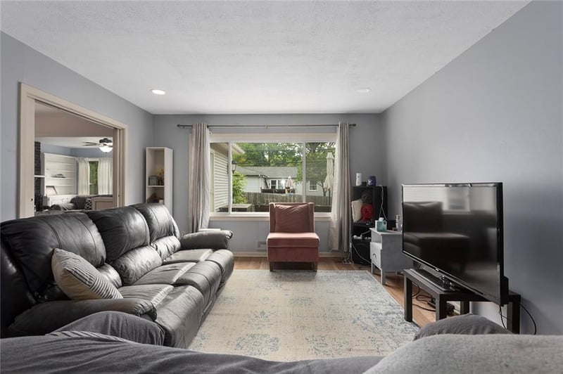 10239 Outlook Dr, Overland Park, KS 66207
